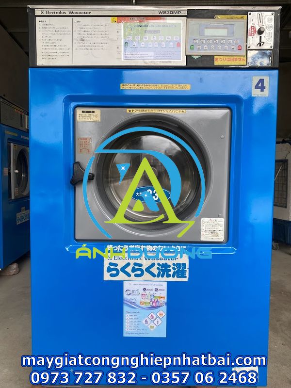 Máy giặt công nghiệp Electrolux 23kg cũ nhật bãi